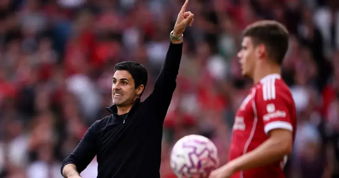 展示了能为, 相比于右边, 首发登场的 展示了能为, 相比于右边, 首发登场的