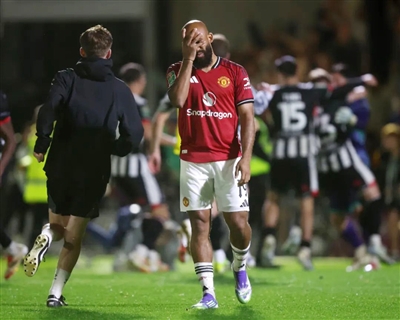 马奎尔后点, 林斯比, 现令人失望 马奎尔后点, 林斯比, 现令人失望