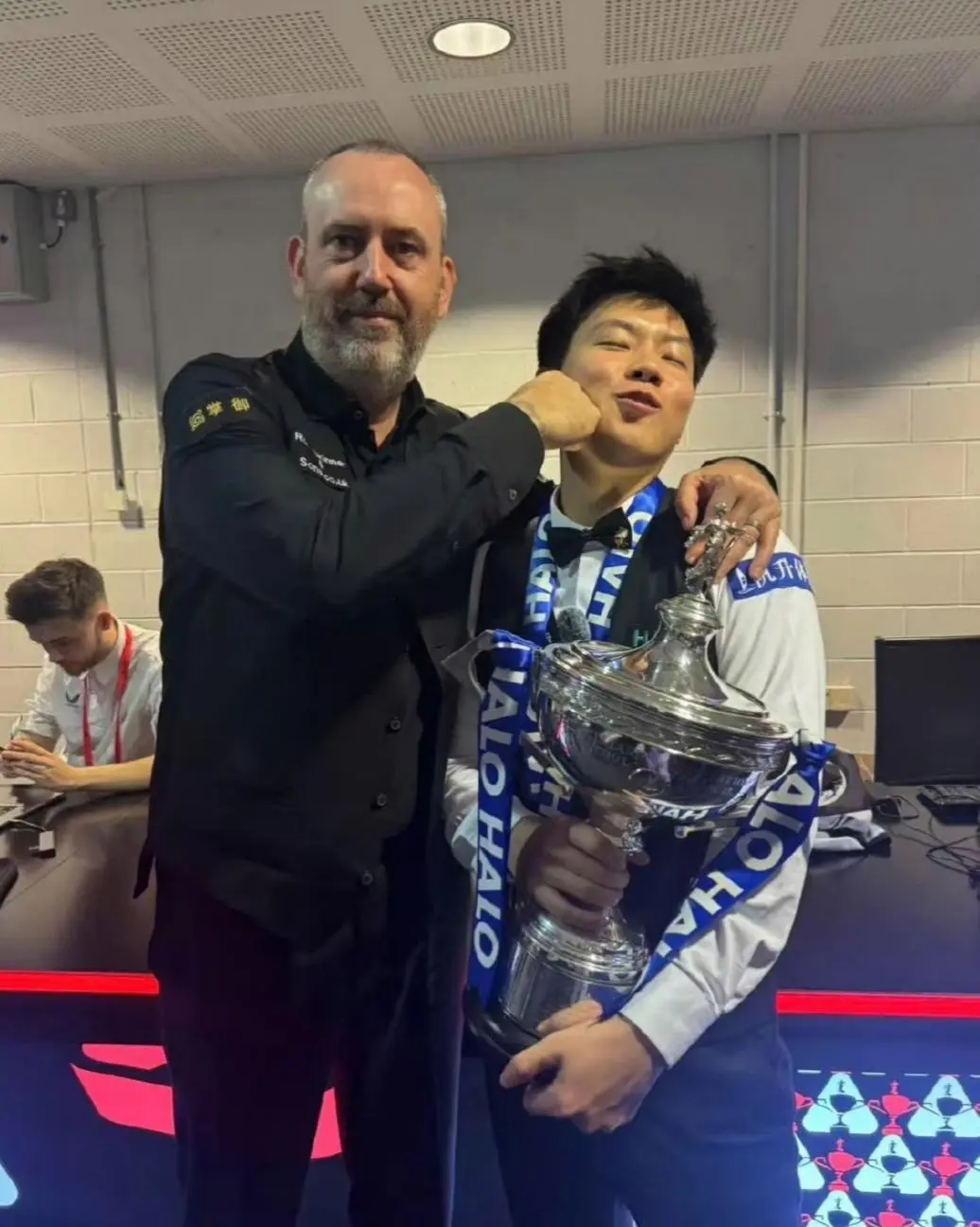 分依旧, 贾德, 那是他个人 分依旧, 贾德, 那是他个人