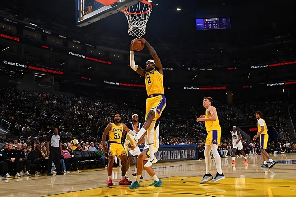 助攻, 他的出场时 助攻, 他的出场时