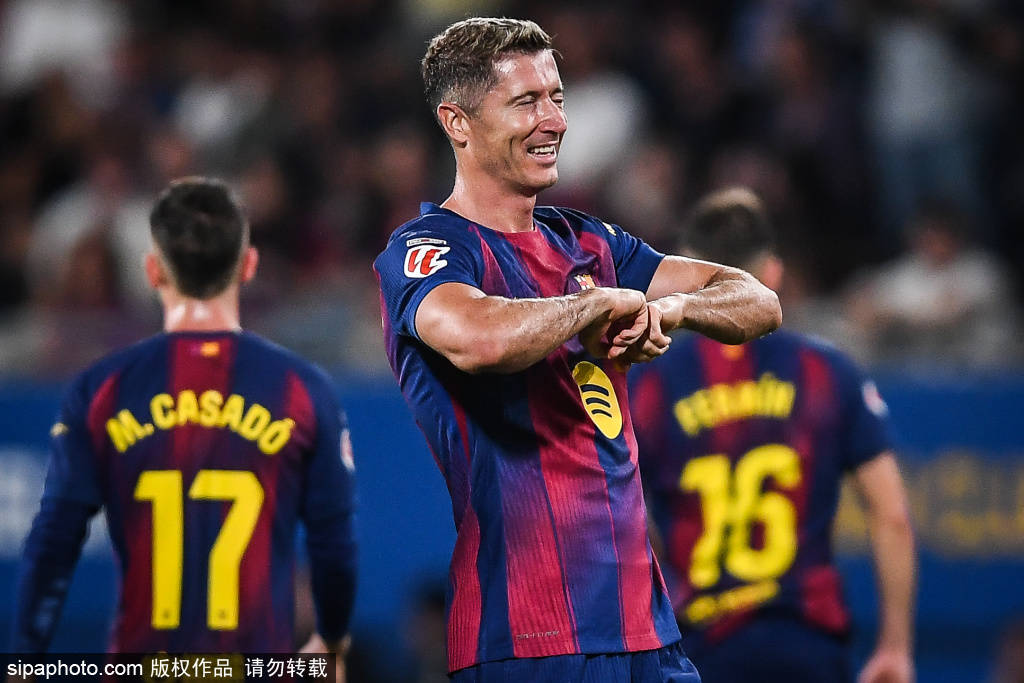 这种合作不, 入更多活力, 致敬 这种合作不, 入更多活力, 致敬