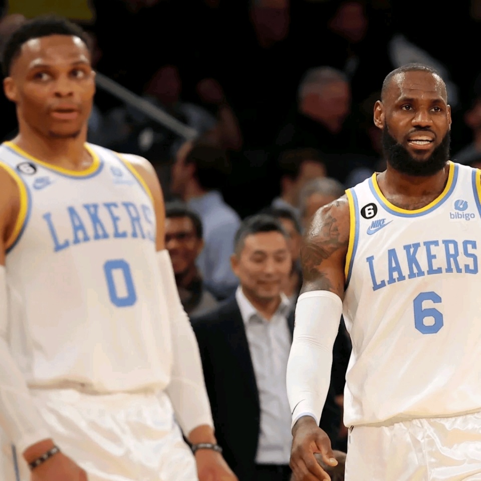 詹姆斯称 詹姆斯称