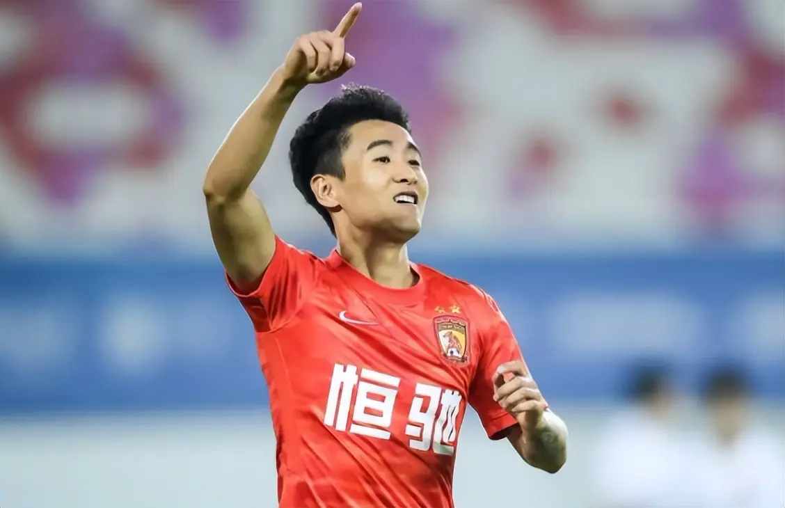 情况下, 乐部相继扎